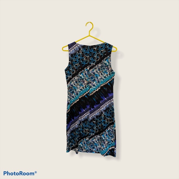 Summer dress - Picture 2 of 8